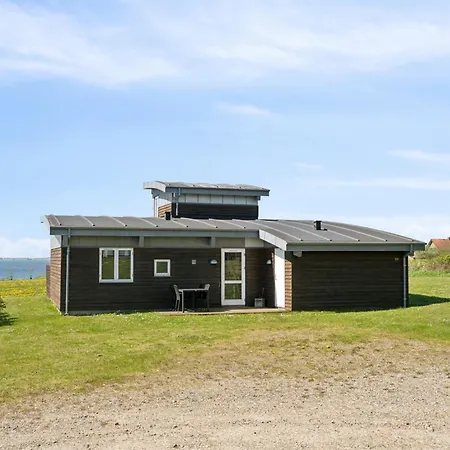 Holiday home Halvor - 275m From The Sea By Interhome Bogentved